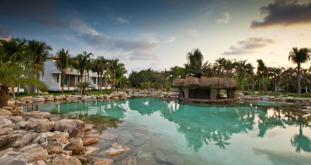 Ohana Resort And Restaurant Rayong Exteriör bild