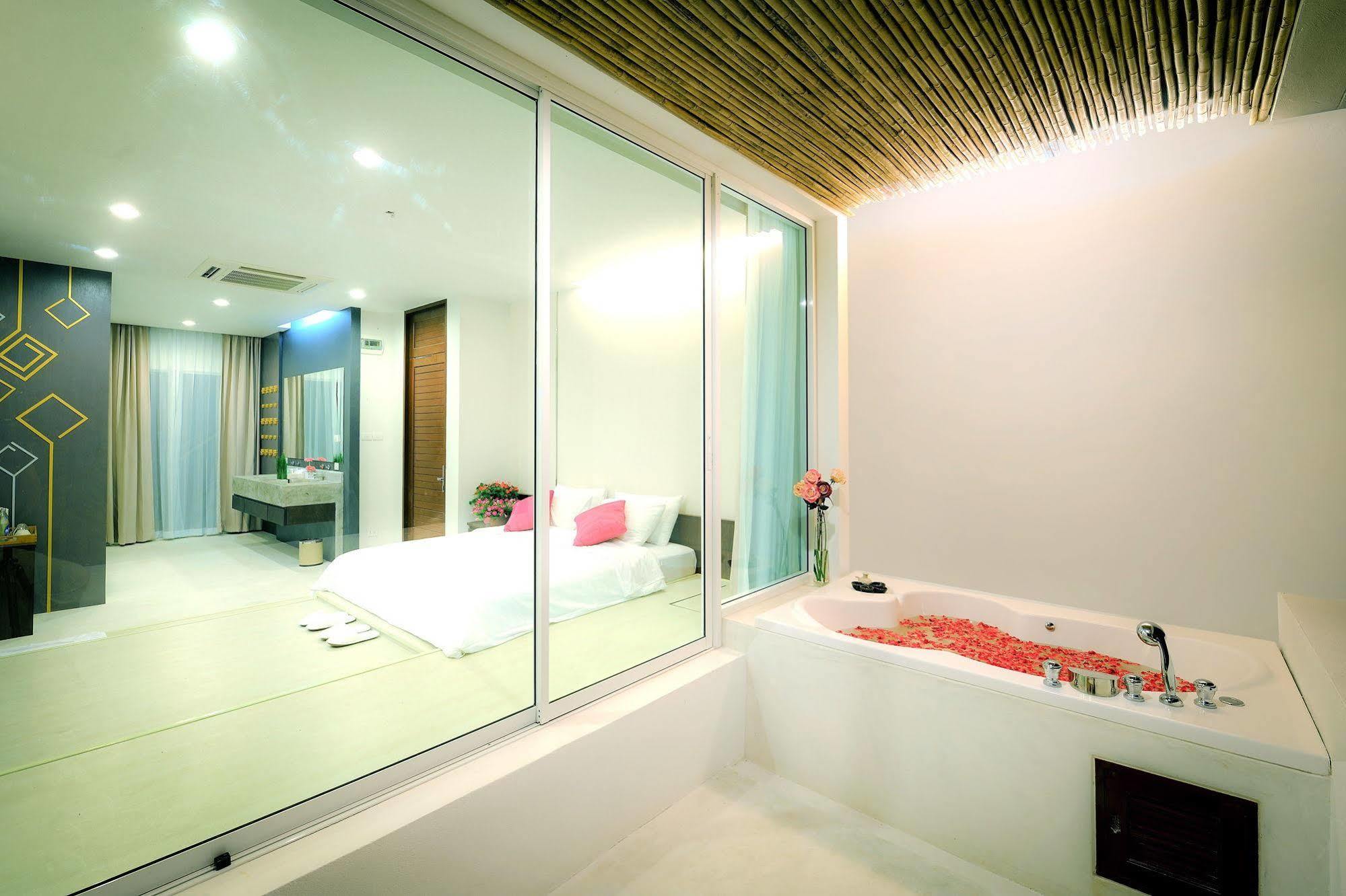 Ohana Resort And Restaurant Rayong Exteriör bild