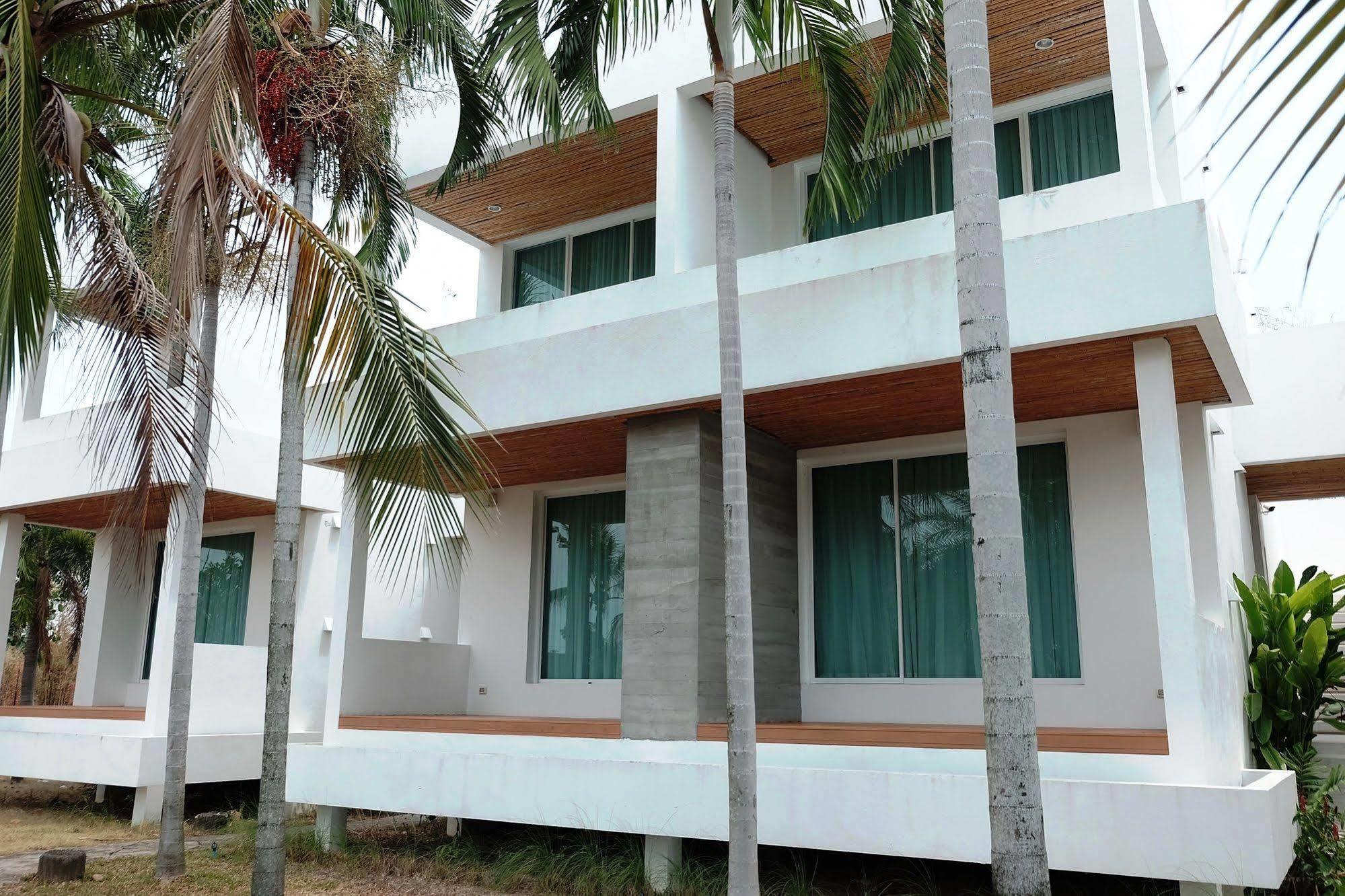 Ohana Resort And Restaurant Rayong Exteriör bild