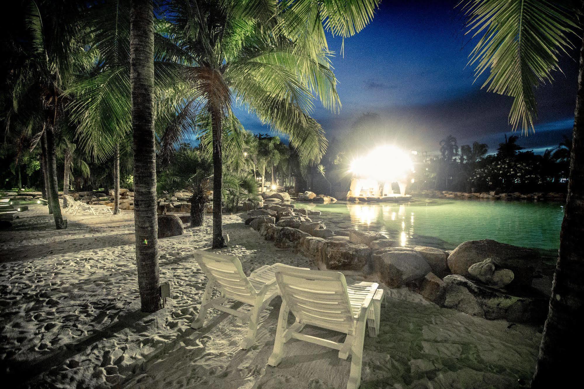 Ohana Resort And Restaurant Rayong Exteriör bild